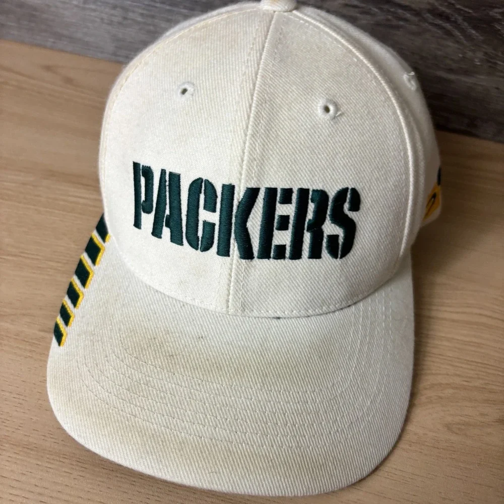 Vintage Green Bay Packers Hat Strap Back White Sports Specialties NFL Football
